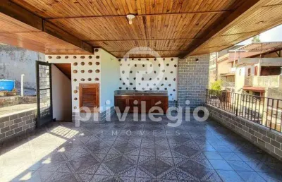 Casa triplex à venda, 3 quartos, 1 suíte, 2 vagas, freguesia (jacarepaguá) - rio de janeiro/rj