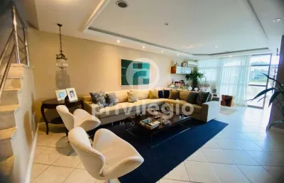 Cobertura duplex, 5 quartos sendo 4 suítes, 3 vagas no jardim oceânico com vista para a pedra da gávea