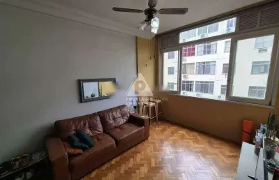 Apartamento de 101m² | 3 quartos + dependência completa | vista para o cristo redentor