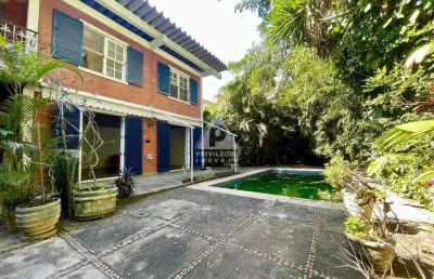 Casa duplex com piscina e churrasqueira - jd botânico