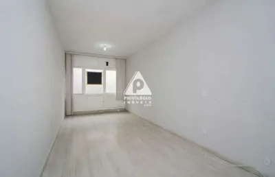 Sala comercial à venda na Avenida Nossa Senhora de Copacabana, --, Copacabana, Rio de Janeiro