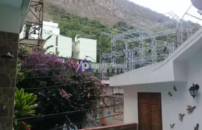 Casa de rua à venda, 5 quartos, 2 suítes, 5 vagas, copacabana - rio de janeiro/rj