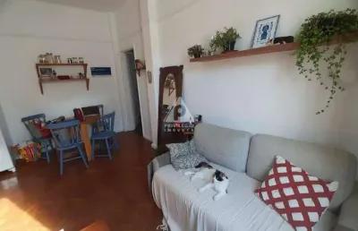 2 quartos com dep revertida, varanda, 1 vg esc, direito a laje e uma suíte no térreo