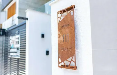 Casa contemporânea a venda no bairro mais nobre da ilha do governador