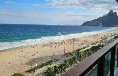 Apartamento na vieira souto, vista mar, três suítes, 320m² e 3 vagas na escritura em ipanema.