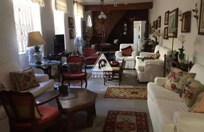 Casa duplex na gávea – 5 quartos, 3 vagas e jardim!