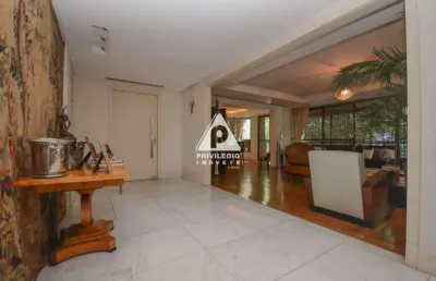 Apartamento de luxo com 3 suítes e 3 vagas no leblon – 238m² reformado!