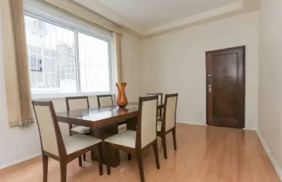 Excelente apartamento no leblon: 3 quartos, 1 vaga e ótima localização!