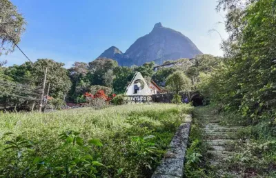 Casa à venda em são conrado – 11 quartos, 10 vagas, amplo terraço