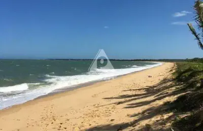 Casa em santa cruz de cabrália: 3 suítes, piscina e vista para o mar