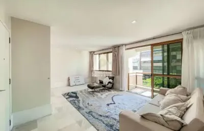 Leblon – conforto e localização! 3 quartos com suíte e vaga na escritura
