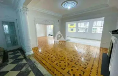 Cobertura duplex com vista para o mar e 4 quartos em copacabana!