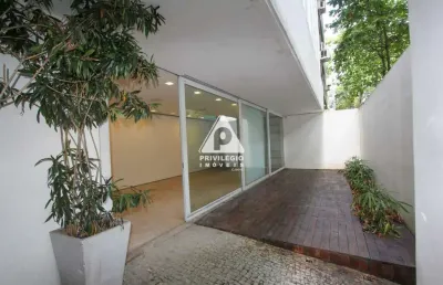 Privilégio imóveis vende: um excelente prédio no leblon, composto por 4 andares