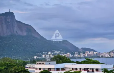 Apartamento reformado com vista para cristo e lagoa – 3 quartos no leblon