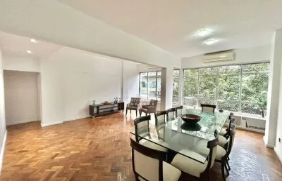 Leblon – apartamento espaçoso 4 quartos com 2 suítes e 1 vaga – próximo à praia!