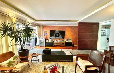 Apartamento reformado de 3 quartos, 1 suíte, 3 vagas, leblon - rj