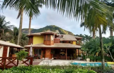 Casa duplex colonial em condomínio fechado – 3 quartos (1 suíte) – espaço e lazer em vargem pequena