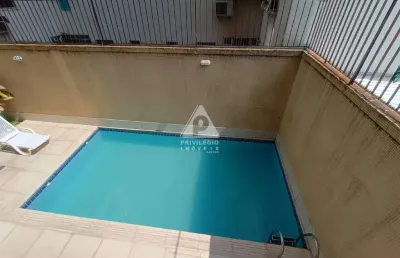 Apartamento na grande tijuca com 3 quartos , 2 vagas.