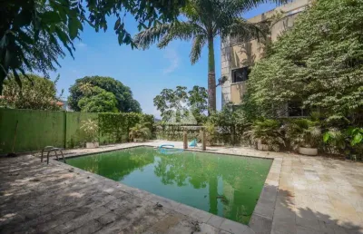 Casa 6 quartos, 9 banheiros, piscina, sauna, churrasqueira, 582 m2 laranjeiras.