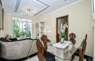 Apartamento de 3 quartos reformado no flamengo à venda.