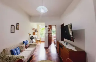 Apartamento de sala quarto com vista verde todo reformado, com cozinha integrada, sala ampla com varanda interna