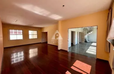 Cobertura duplex à venda, 4 quartos, 2 suítes, área externa, vaga, flamengo