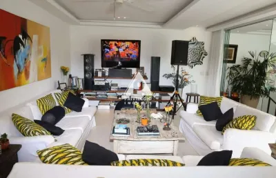 Cobertura triplex com 4 quartos, 2 suítes, 2 vagas, em laranjeiras, rio de janeiro!