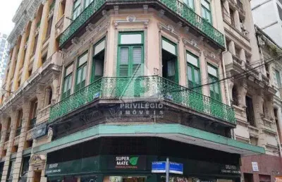 Prédio comercial no coração do centro do rio de janeiro