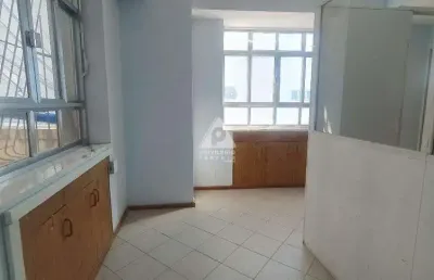 2 salas comerciais de 58m² integradas, com copa e banheiro - centro