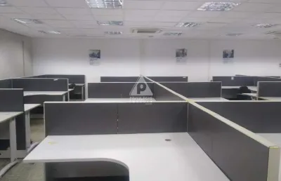 Andar inteiro de salas comerciais no centro do rio !