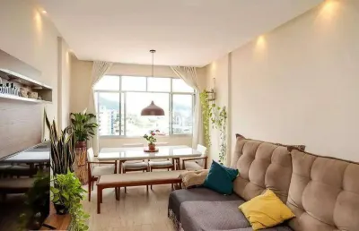 Apartamento reformado à venda no cachambi – 2 quartos, suíte, vista livre e 82m²