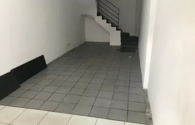 Alugo excelente loja no anchieta com sobreloja - 48 m2