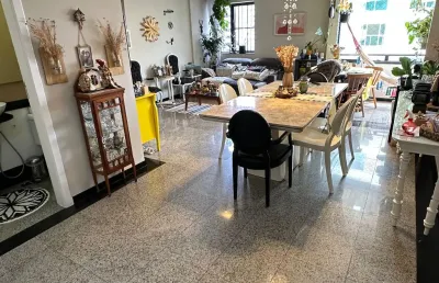 Apartamento a venda 4/4 sendo 3 suítes + dependência na pituba