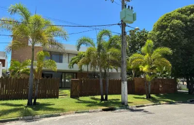 Casa 5 suítes + dependencia 1 quadra da praia | porteira fechada