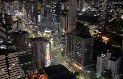 Apartamento com 1/4 andar altissimo 58 m2 no mondial - caminho das arvores