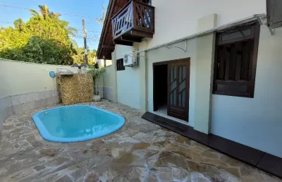 Casa à venda no Saguaçu, Joinville 