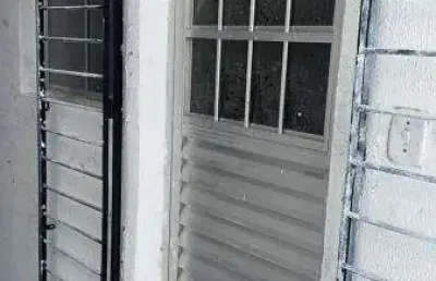 Kitnet r$ 600, cdu varzea , com sala cozinha, banheiro proximo a avenida