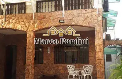 Casa com 4 quartos à venda na Rua Santo Antônio, 222, Vila Caiçara, Praia Grande