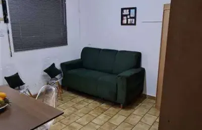 Apartamento 1 dormitorio no boqueirão, perto de comercio em geral.
