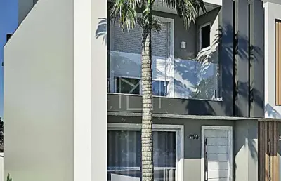 Casa com 3 quartos à venda na rua miryan schmitt, 230, oriço, gravataí, 133 m2 por r$ 690.000