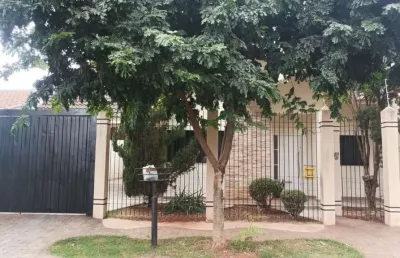 Casa com 3 quartos à venda na rua rio tibagi, loteamento batel, maringá por r$ 750.000