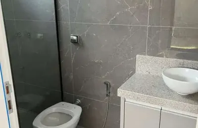 Casa com 3 quartos à venda na Rua Vicente Rodrigues da Silva, Jardim Munique, Maringá