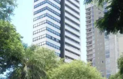 Apartamento com 4 quartos à venda na Avenida XV de Novembro, 1266, Zona 01, Maringá