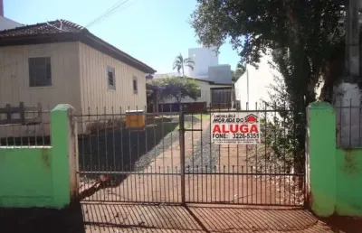 Casa à venda na rua clóvis bevilaqua, 340, zona 04, maringá por r$ 900.000