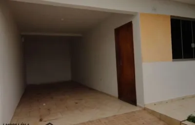 Casa com 3 quartos à venda na Rua Cantabria, 90, Loteamento Madrid, Maringá