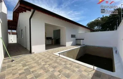 Casa com 2 dormitórios e piscina à venda,  por r$ 520.000 - suarão - itanhaém/sp