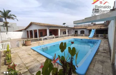 Casa com 566 m² terreno a 300 metros da praia no bairro savoy em itanhaém .