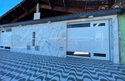 Casa com 2 quartos à venda na Avenida Santana, 708, Agenor de Campos, Mongaguá