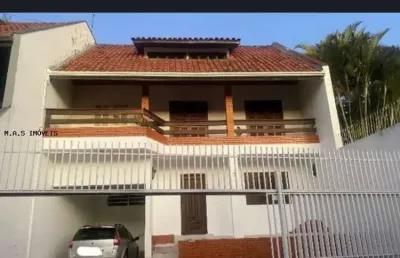 Sobrado em condomínio mobiliado para venda em curitiba, guabirotuba, 3 dormitórios, 1 suíte, 3 banheiros, 7 vagas