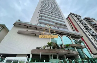 Apartamento alto padrão 03 dormitórios com vista mar